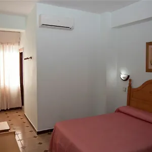 https://hostal-paris.es-andalucia.com